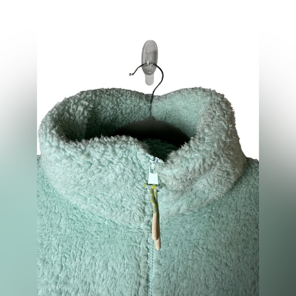 American Eagle Mint Green Sherpa Fleece Jacket Women’s Medium Zip Up Huggable - Picture 3 of 8